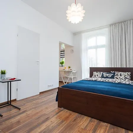 アパート Zamulkowa 4two カトヴィツェ